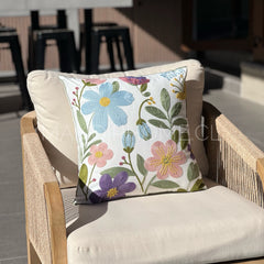 Funda de Cojín Bordada Flora 45x45cms