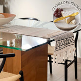 Camino de Mesa Boho Crudo y Negro 180x35cms + Cuchillo Cóctel De Regalo