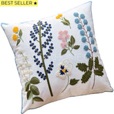 Funda de Cojín Bordada Encanto 45x45cms