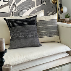 Funda de Cojín Boho Trama Negro Tejido Cuadrado 50x50cms