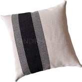 Funda de Cojín Boho Trama Franja Negro Tejido Cuadrado 50x50cms