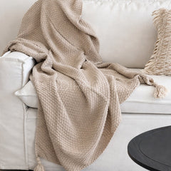 Manta Beige Punto Borlas Esquinas 180x120cms