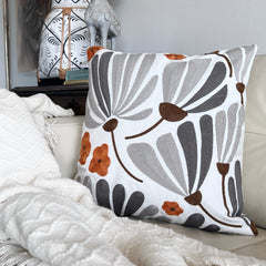 Funda de Cojín Bordado Flor Grande Gris Terracota Café 45x45cms