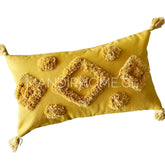 ¡Queda 1! Funda Cojín Boho Tribal Mostaza Rectangular 30x50cms