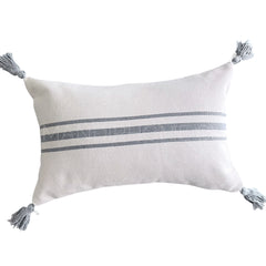 Cojín decorativo rayado gris y crudo para sofá o cama