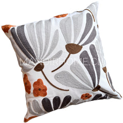 Funda de Cojín Bordado Flor Grande Gris Terracota Café 45x45cms