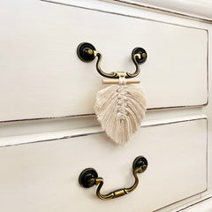 Colgante Barrita Madera Crudo Hoja Macramé 12cms