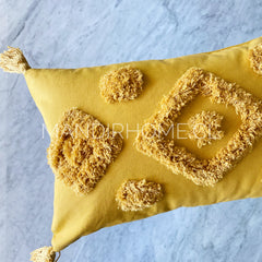 ¡Queda 1! Funda Cojín Boho Tribal Mostaza Rectangular 30x50cms