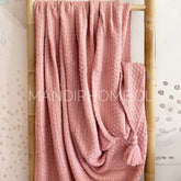 Manta Rosada Punto Borlas Esquinas 180x120cms