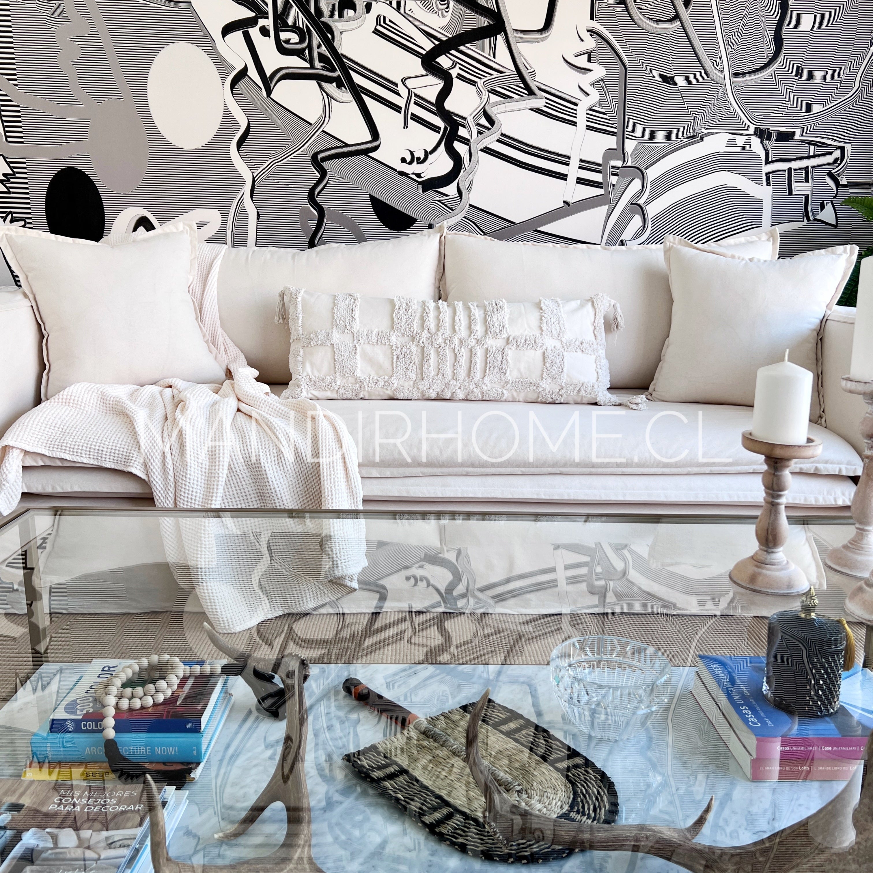 Funda de Cojín Boho Javiera Aplicaciones Lumbar 90x35cms