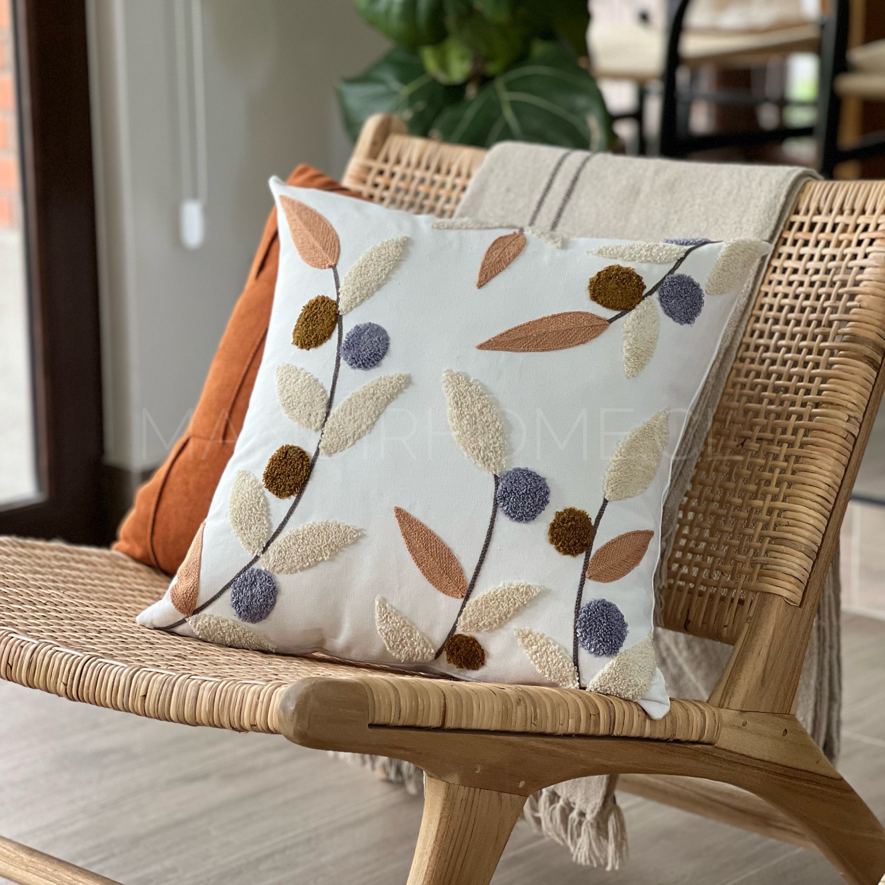 Funda de Cojín Bordado Otoño Travieso Cuadrado