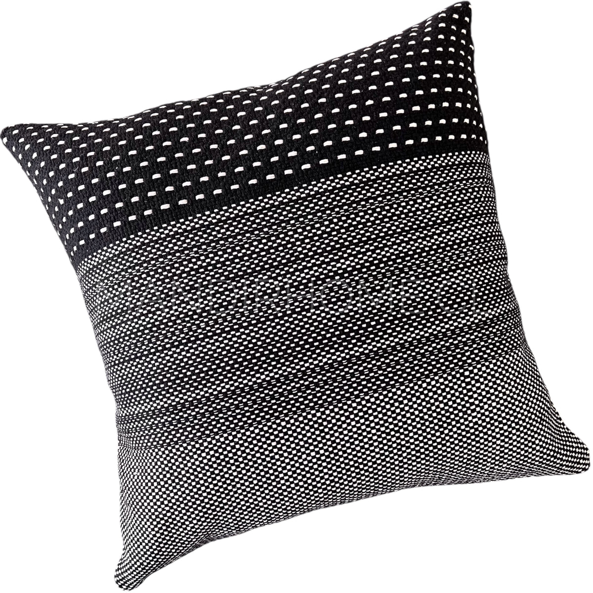 Funda de Cojín Boho Trama Negro Tejido Cuadrado 50x50cms