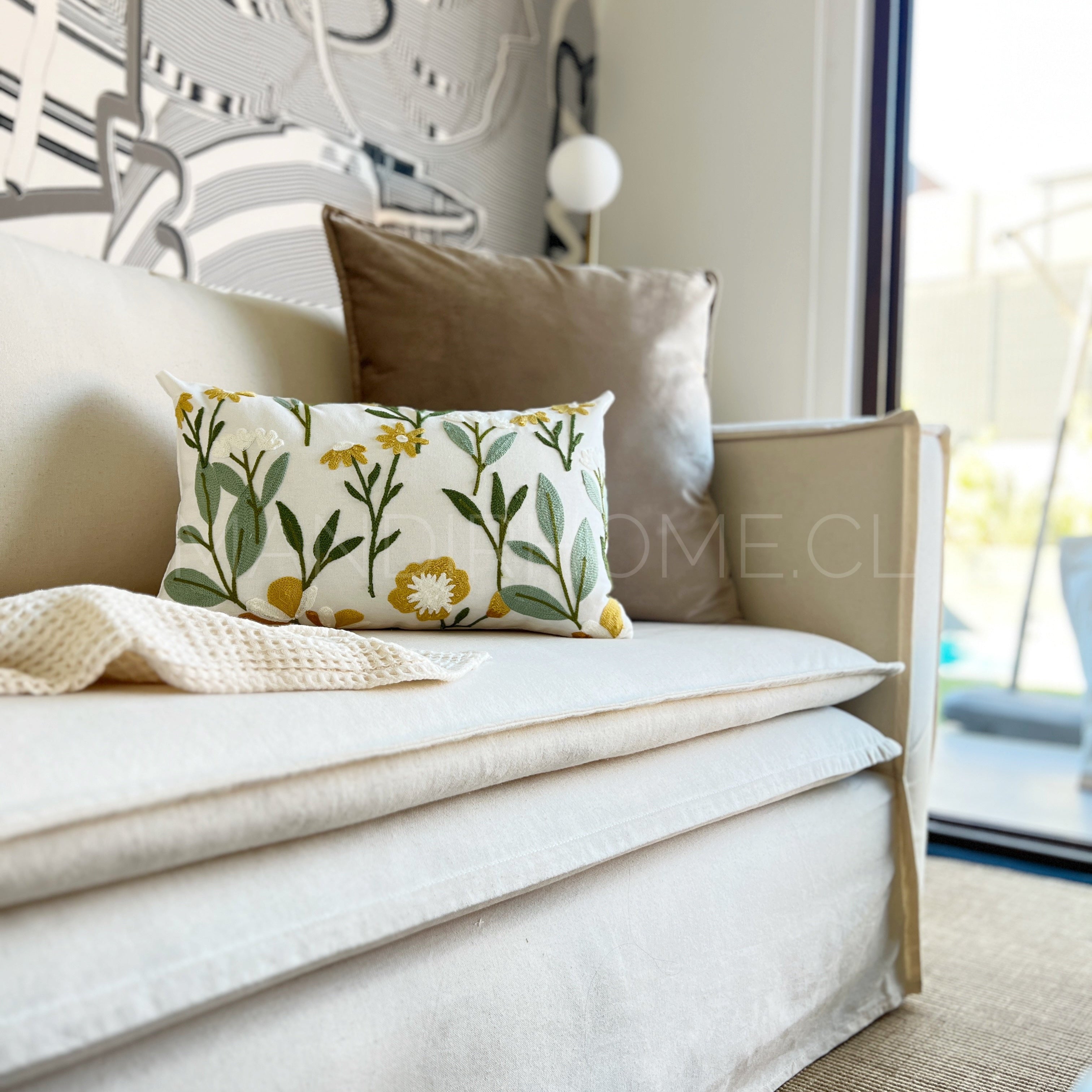 Funda de Cojín Bordada Cartagena 50x30cms