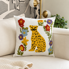 Funda de Cojín Bordado Kenia Cuadrada 45x45cms