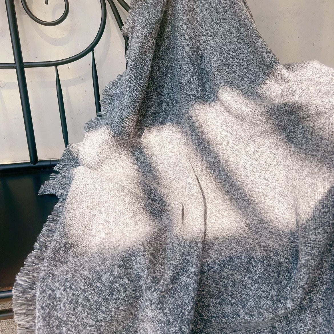 Manta Gris Nudos 205x150cms