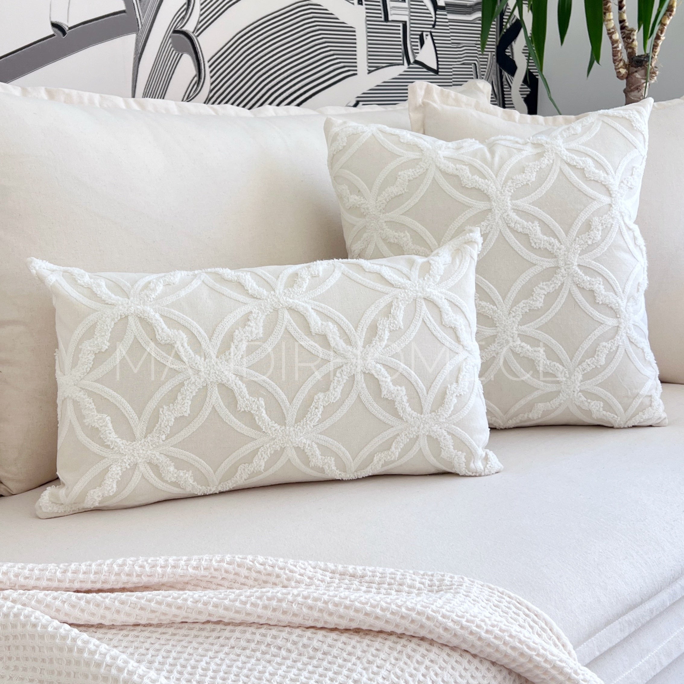 Funda de Cojín Bordado Minimal Crudo 3.0 45x45cms