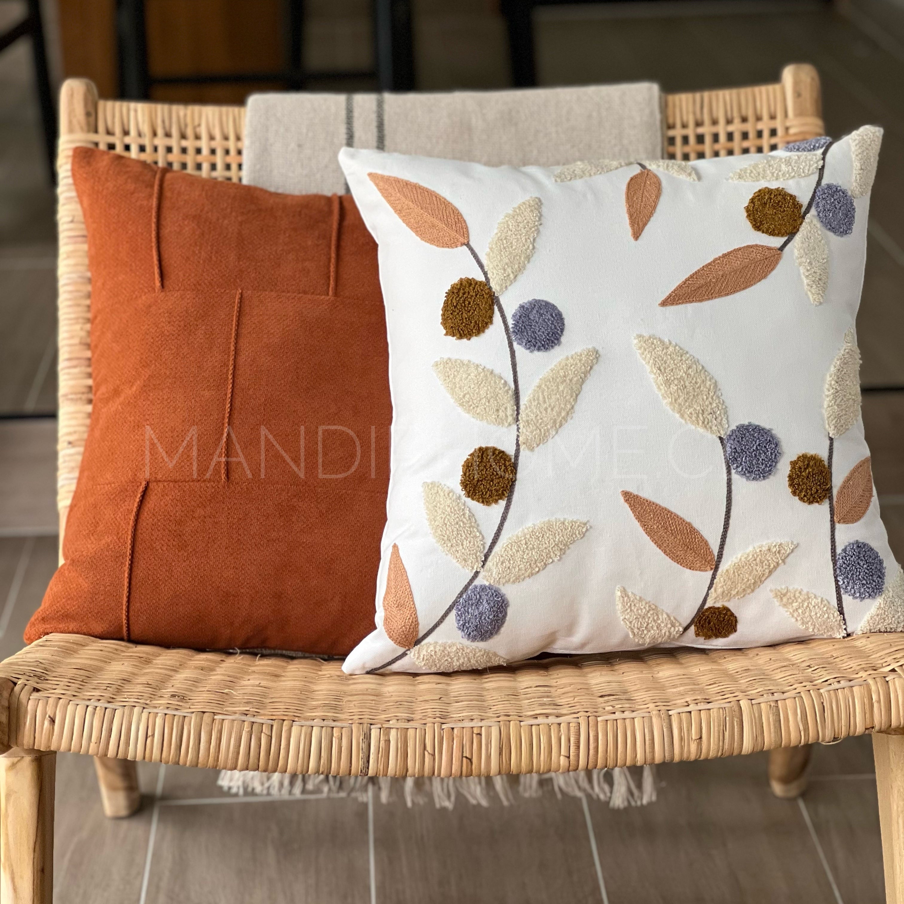 Funda de Cojín Bordado Otoño Travieso Cuadrado