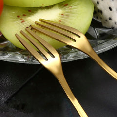 Tenedor Picoteo Corona Dorado