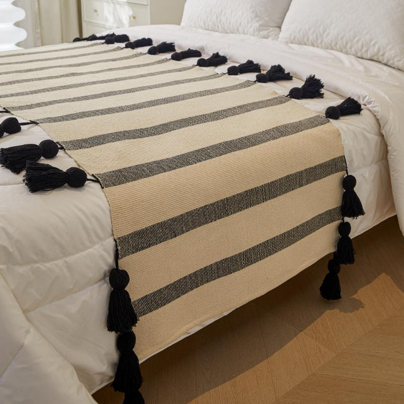 Piecera 2p/King Algodón Borlas Doble Negro 210x70cms