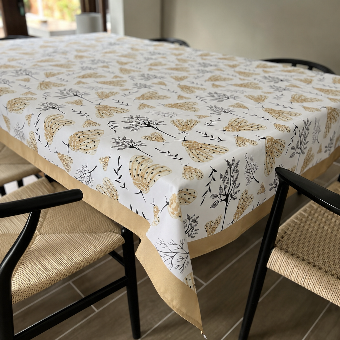 Mantel antimanchas 220X140cms Mariposas Beige | lavable y sin plancha