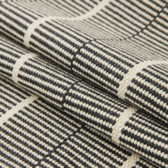 Set Piecera Trama Negro Tejido Borla 210x70cms + 2 Fundas Cojín 50x50cms