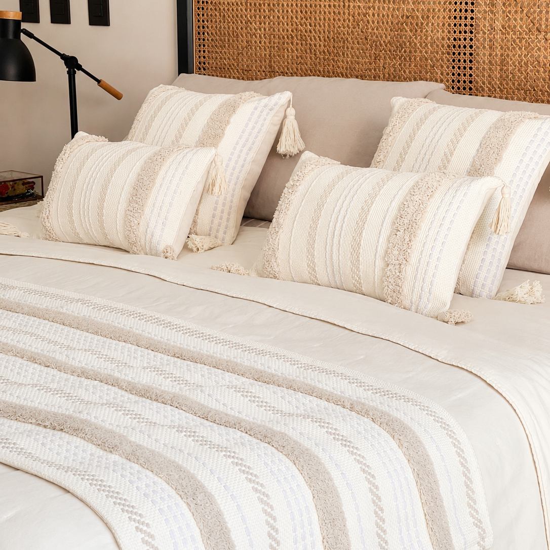 Set piecera líneal boho cruda 210x70 + 4 cojines con rellenos gratis - Mandir Home