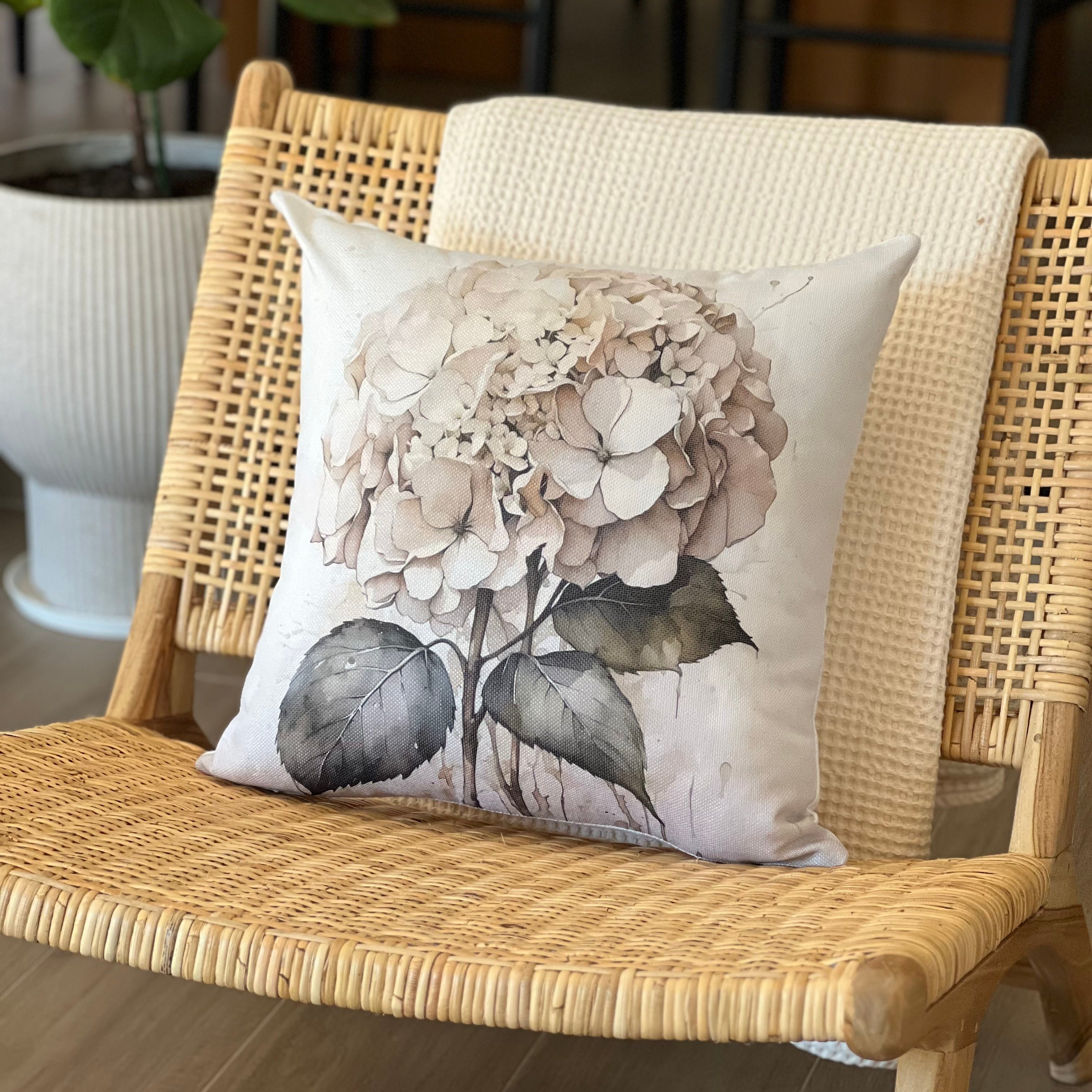 Funda de Cojín Estampada Hortensia Beige