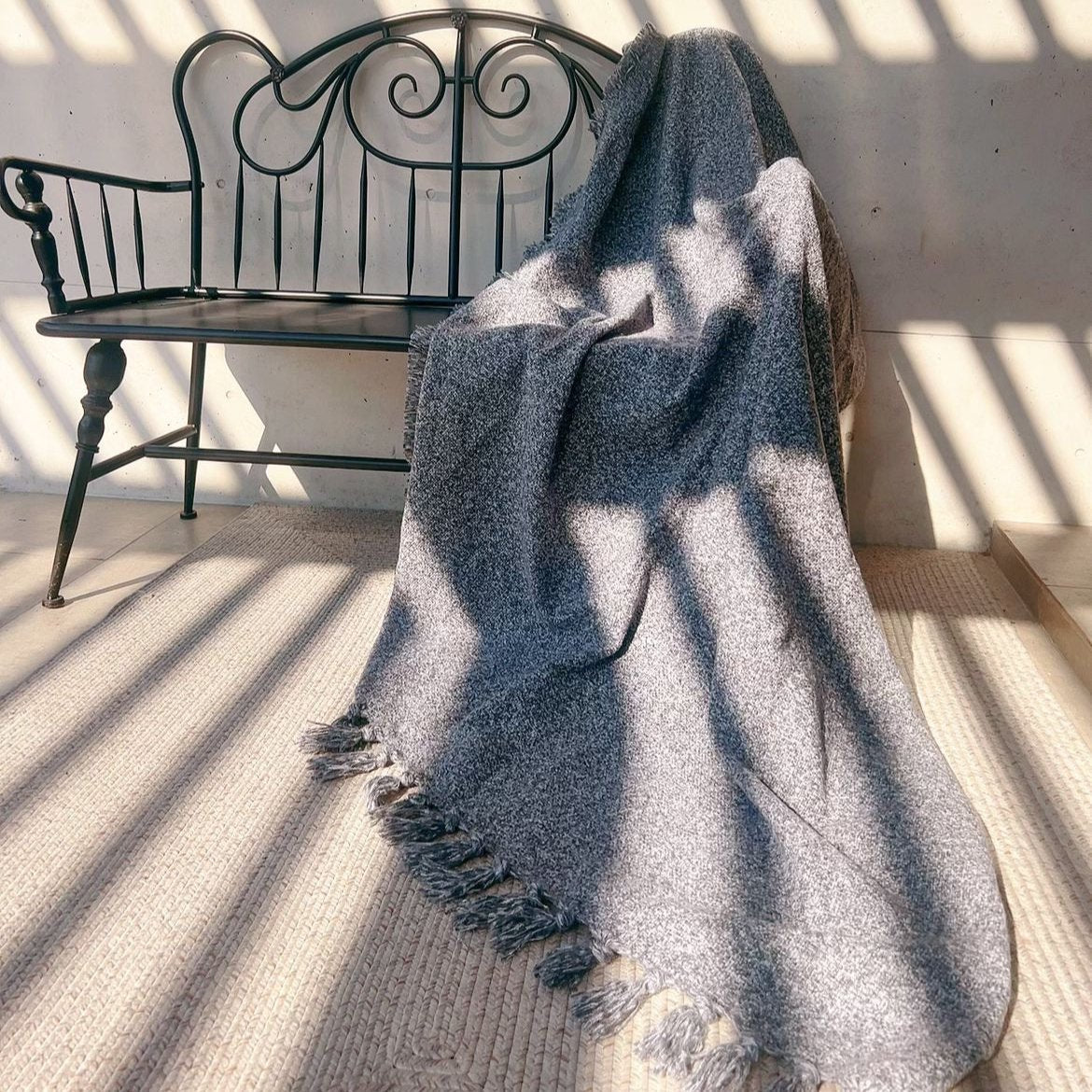 Manta Gris Nudos 205x150cms