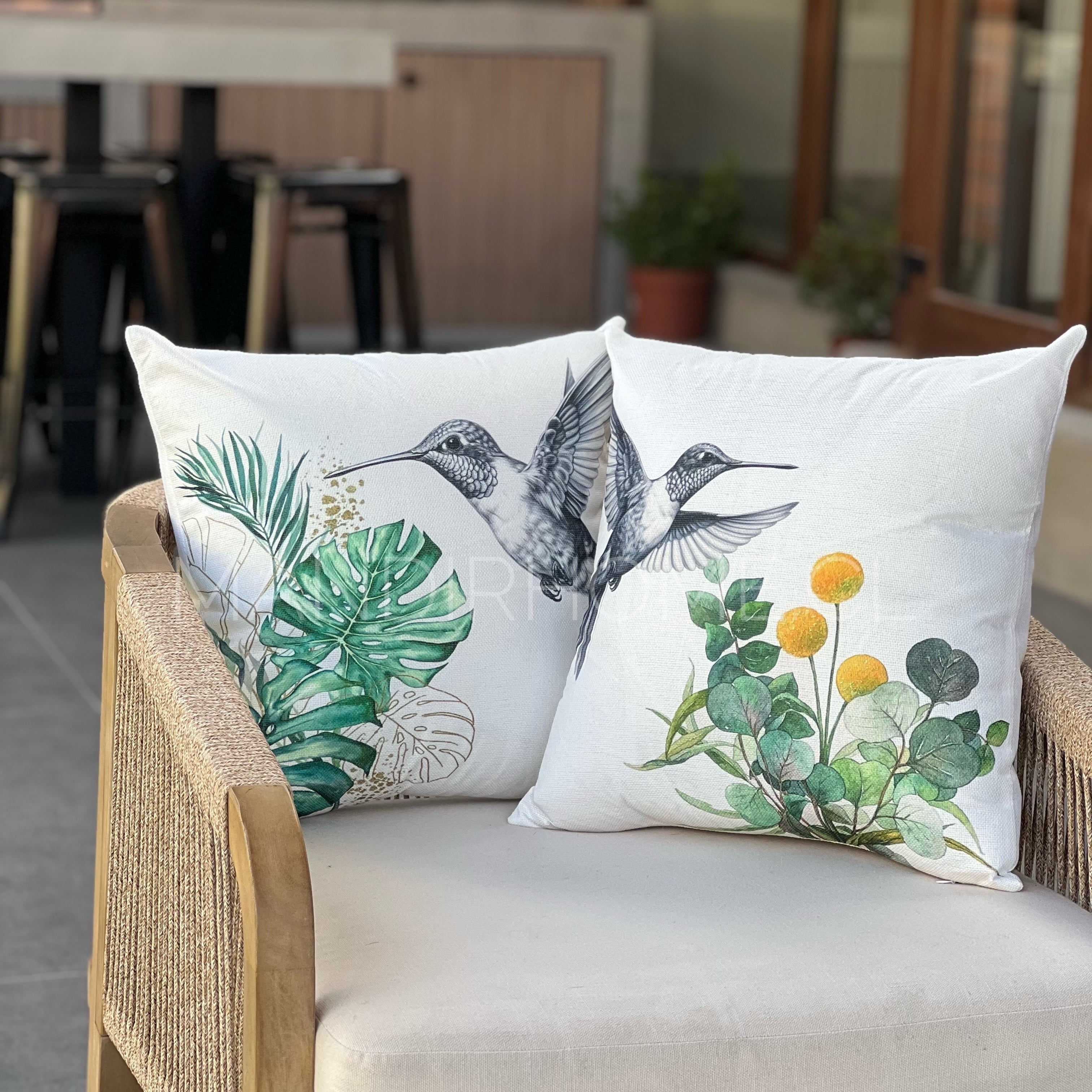 Fundas de Cojín Estampadas Monstera Colibrí Interior y Exterior | Mandir Home