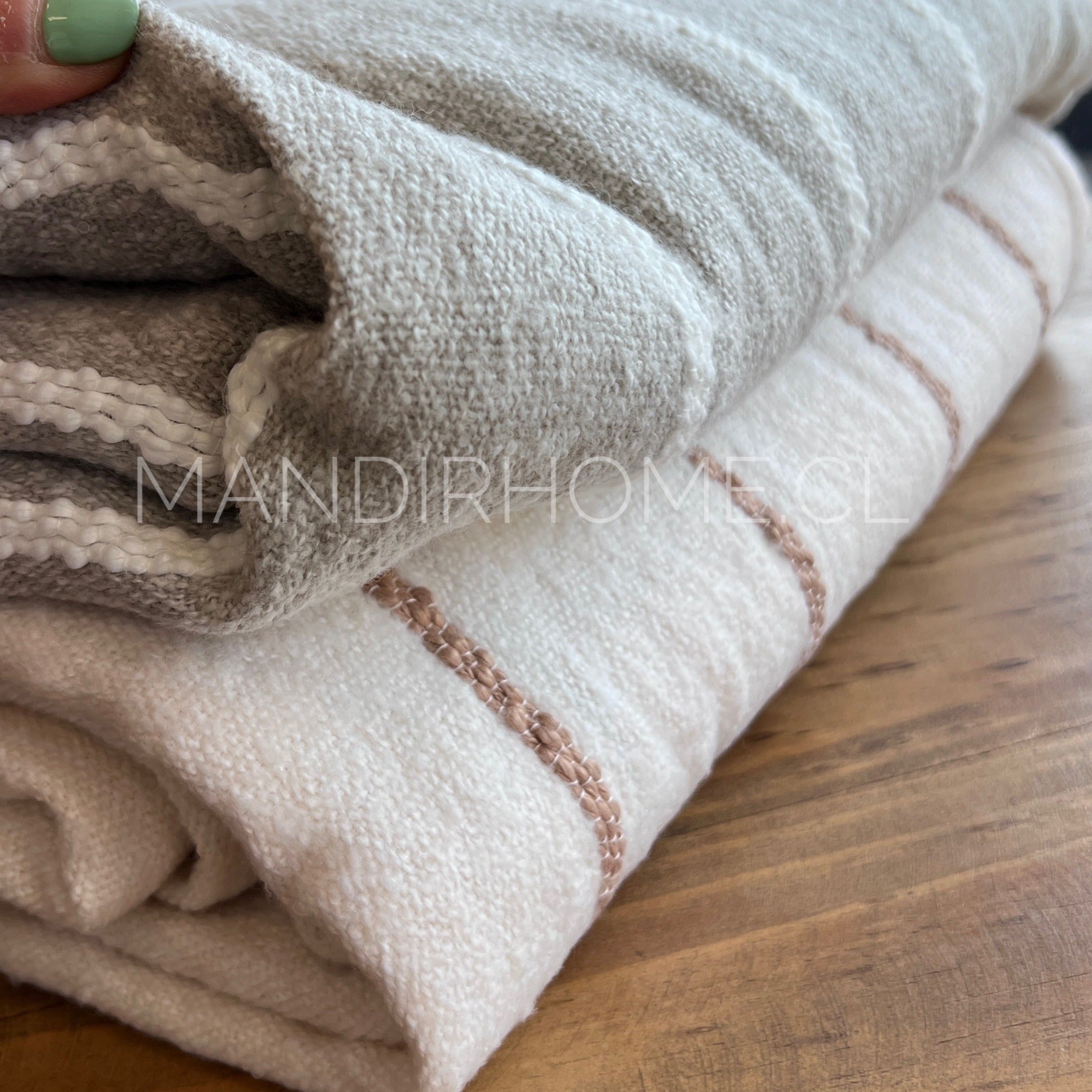 Manta Crudo Café Lana Líneas King 205x150cms