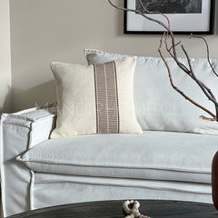 Funda de Cojín Boho Origen Café Tejido Cuadrado