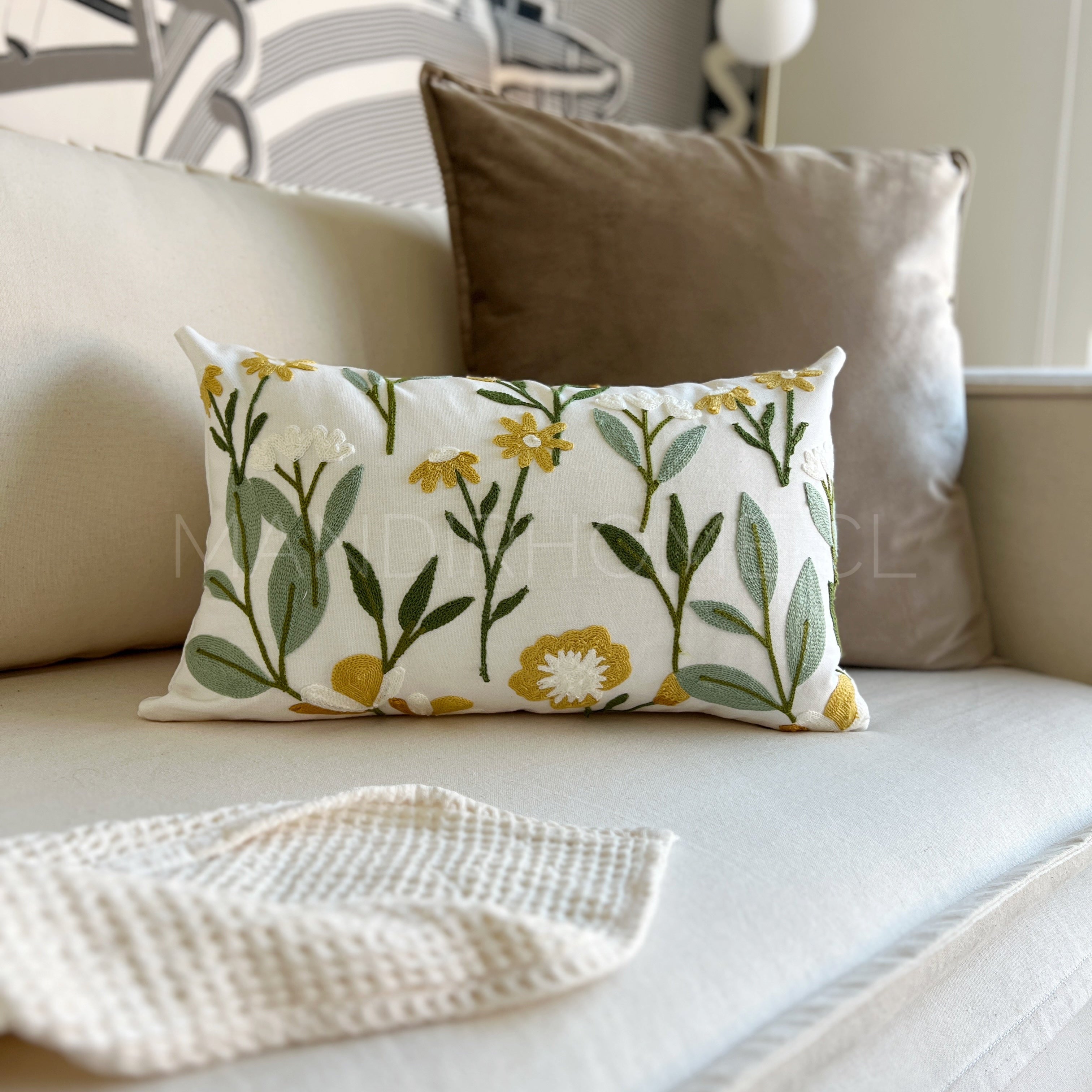 Funda de Cojín Bordada Cartagena 50x30cms