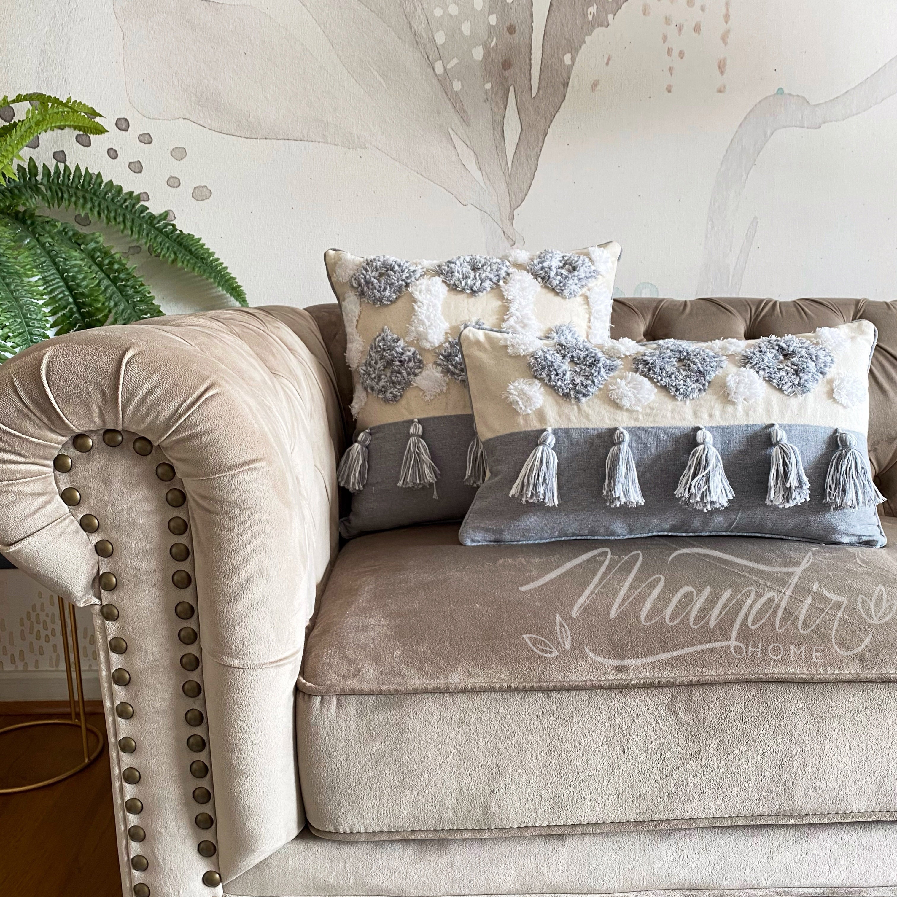 Funda de Cojín Boho Gris Borlas Rectangular