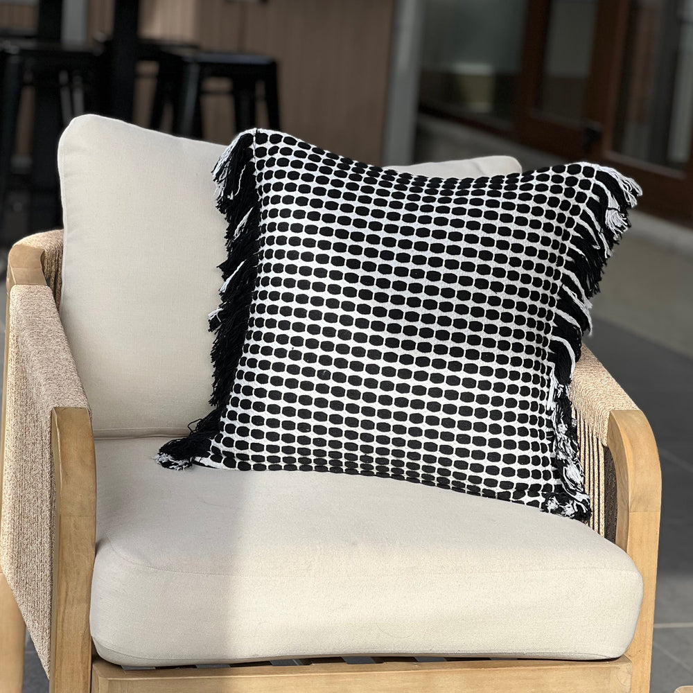 Cojín negro decorativo negro y verde oliva estilo elegante para living