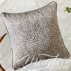 ¡Queda 1! Funda de Cojín Madagascar Leopardo Raso