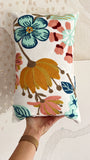 Funda de Cojín Bordado Flores Primavera Pastel Fondo Blanco Rectangular
