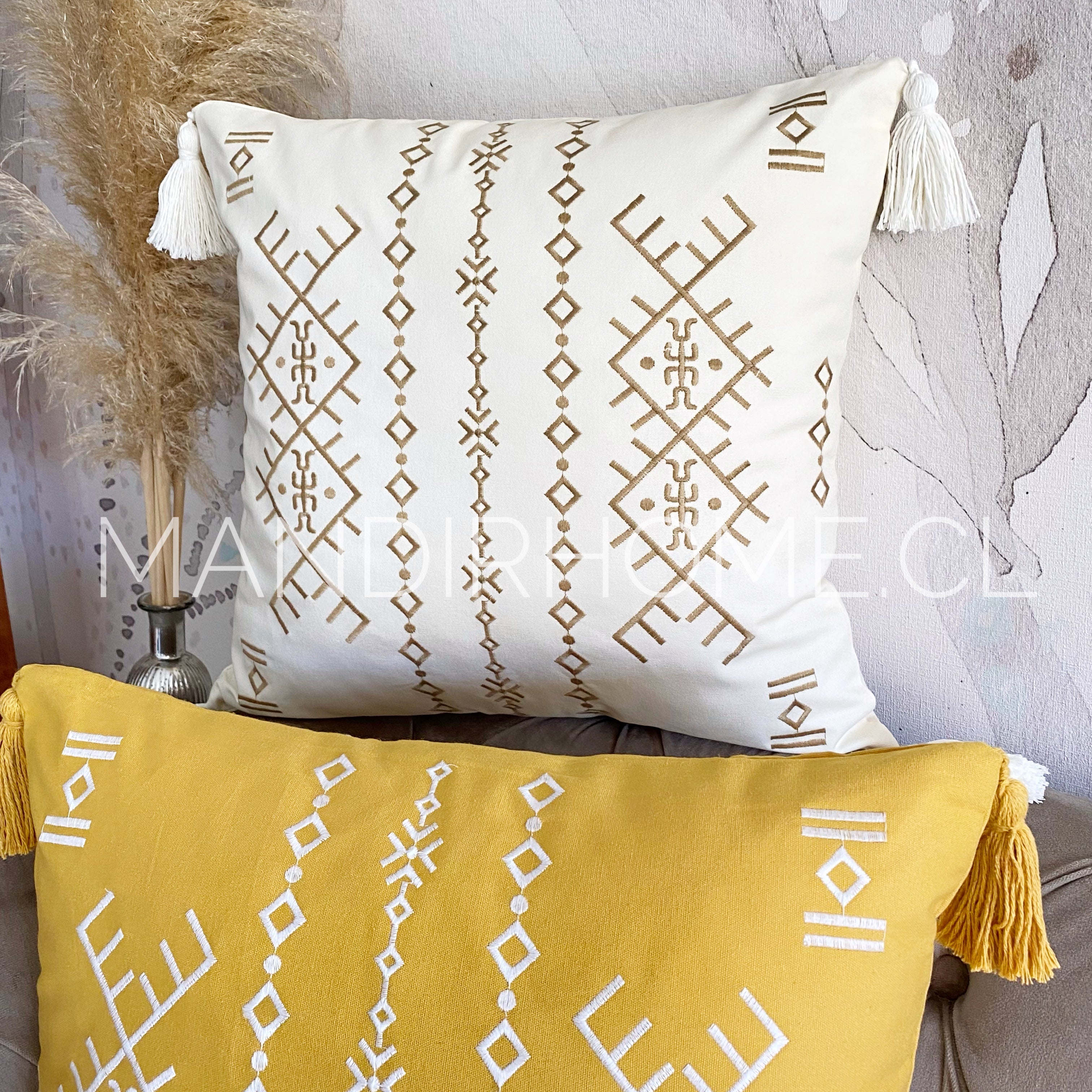 ¡Queda 1! Funda de Cojín Boho Monterrey Mostaza Cuadrado