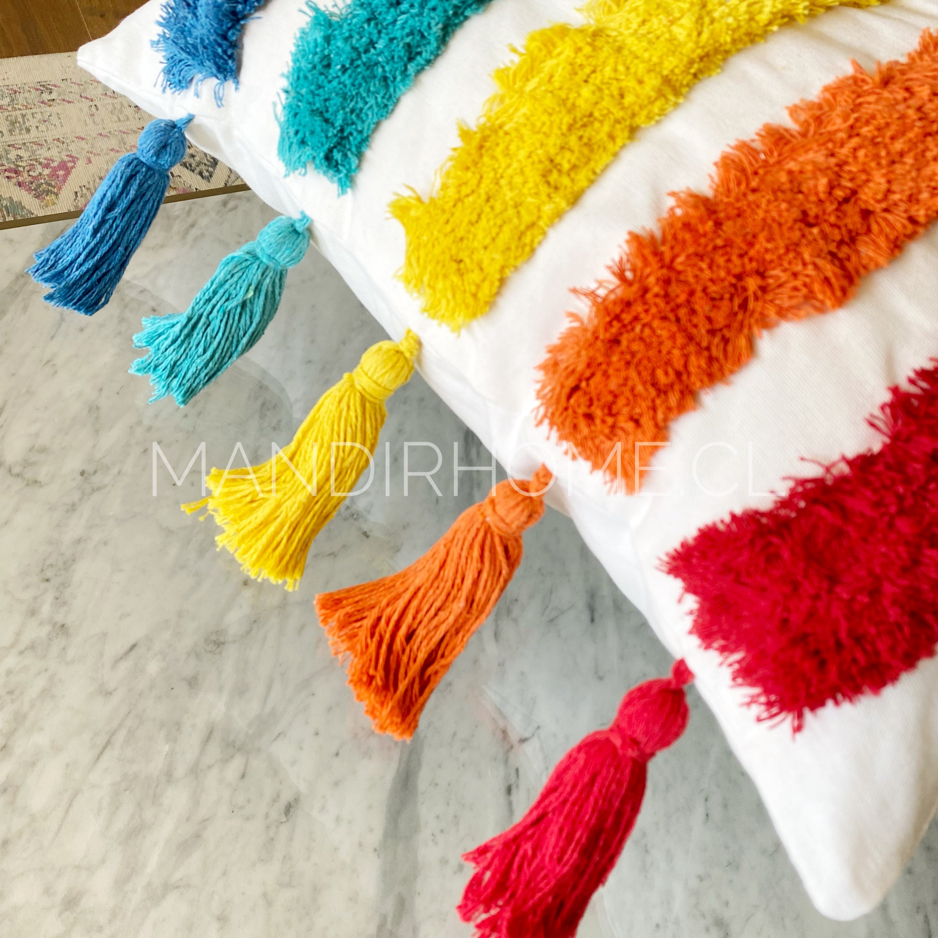 ¡Queda 1! Funda de Cojín Boho Líneas Arcoiris Multicolor Borlas Cuadrado